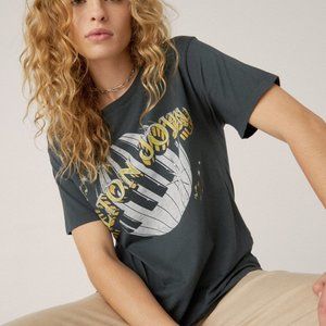 DAYDREAMER NWOT Elton John World Tour Boyfriend Band Tee 1980 L Embellished